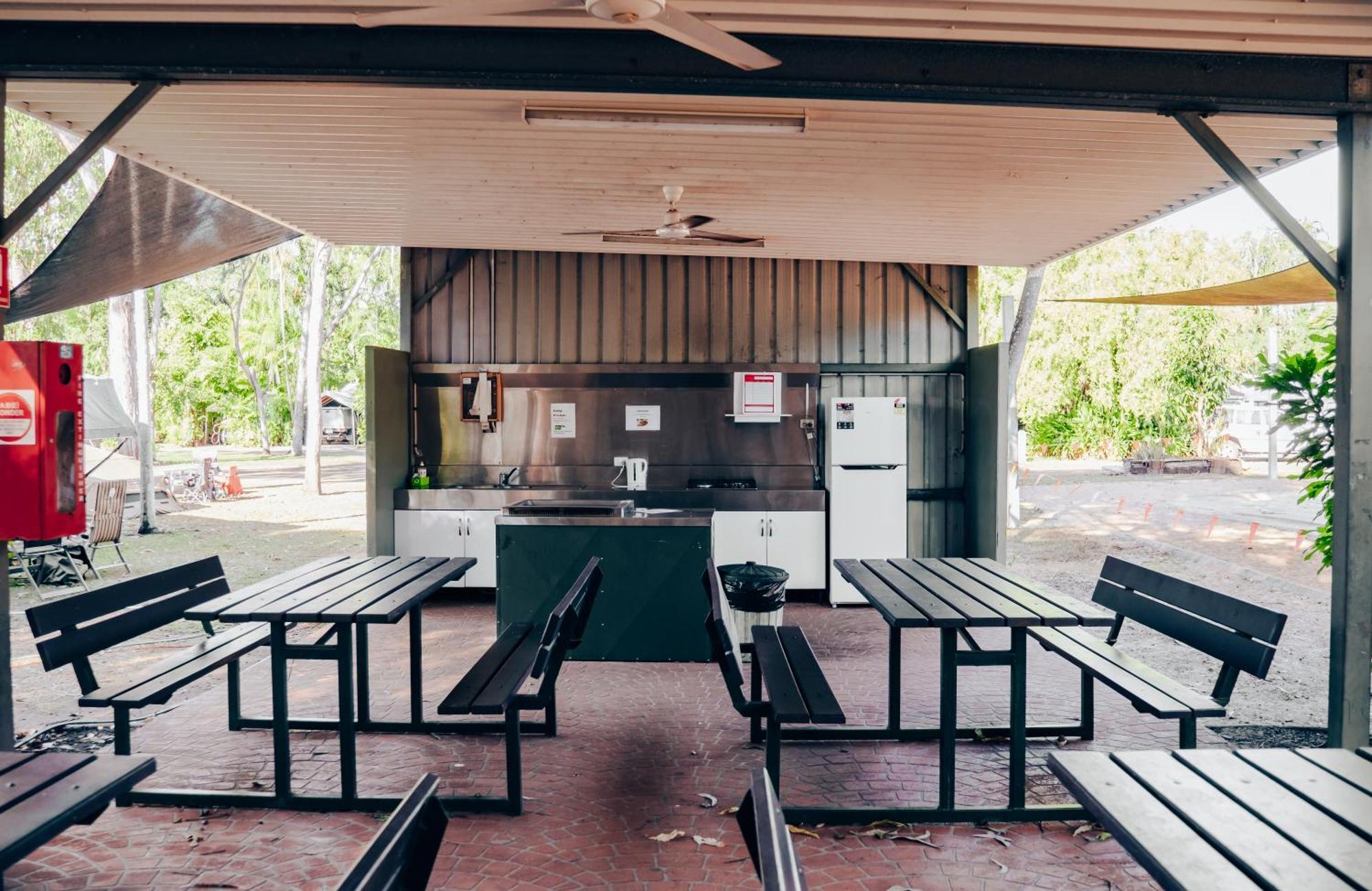 דארווין Big4 Howard Springs Holiday Park מראה חיצוני תמונה